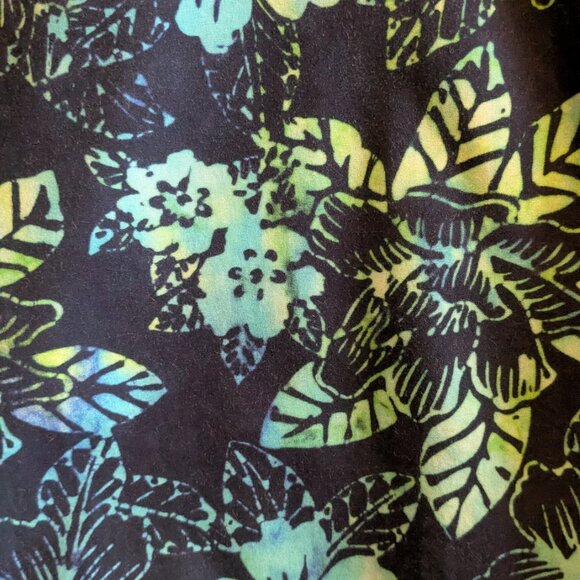 Floral Button-Down by *Descendant of Thieves, Dres Ladro. - Picture 3 of 3